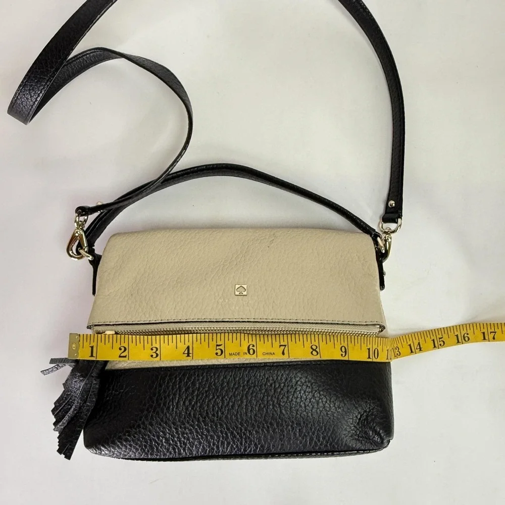Kate Spade Crossbody Bag Womens Small Black Beige Pebbled Leather Tassel Purse